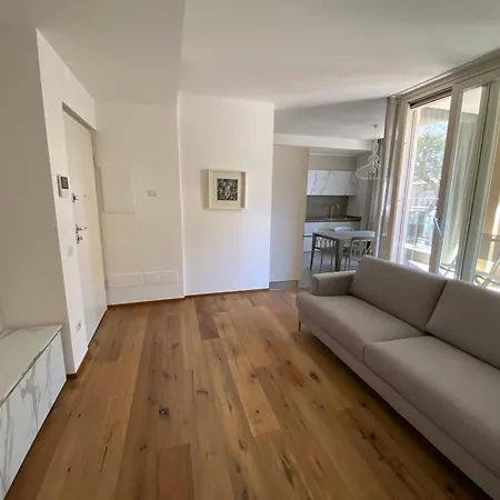 Charming Apts - Via Pastrengo Daire