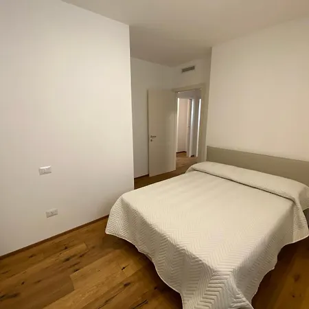 Charming Apts - Via Pastrengo Daire *